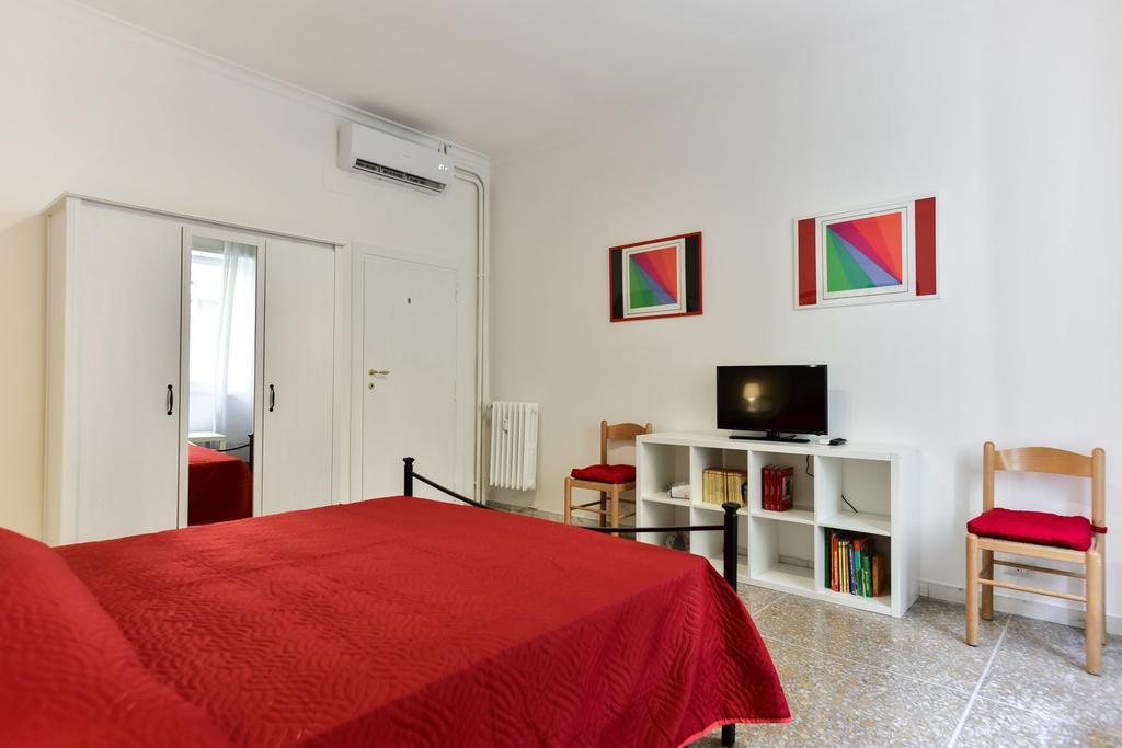 Red & White Vatican Apartment Rome Extérieur photo