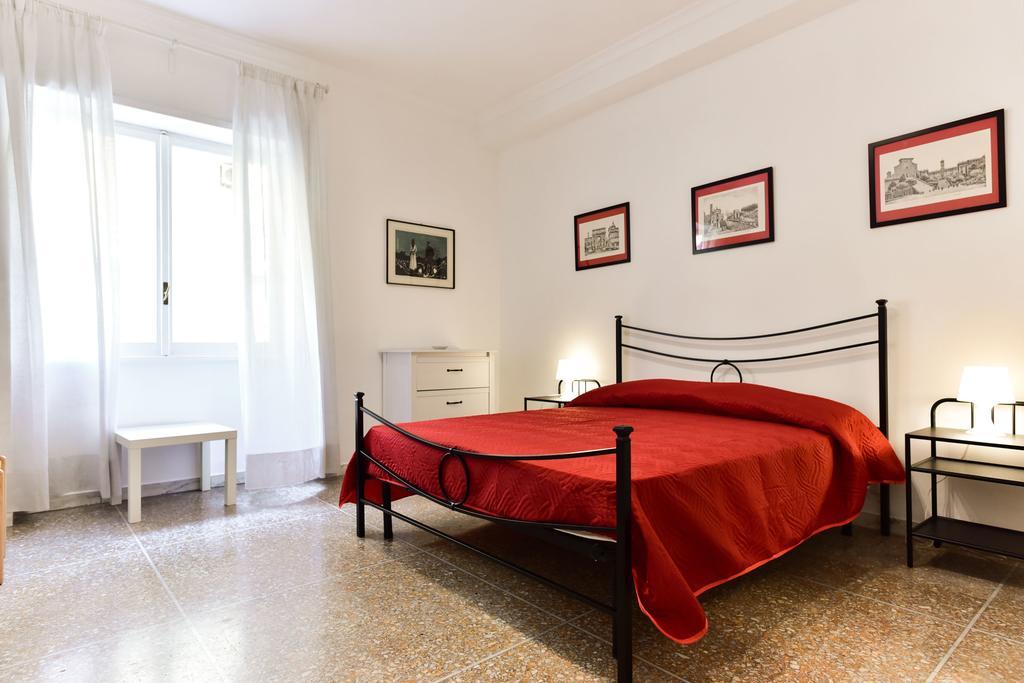 Red & White Vatican Apartment Rome Extérieur photo