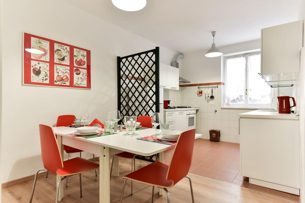 Red & White Vatican Apartment Rome Extérieur photo