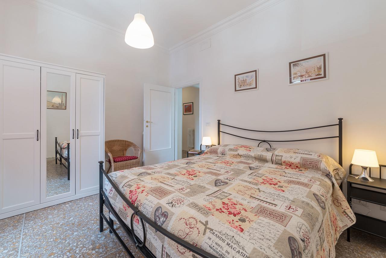 Red & White Vatican Apartment Rome Extérieur photo